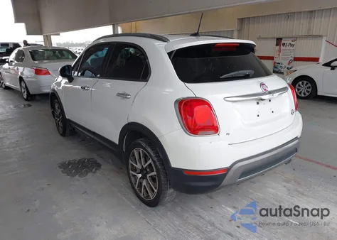 2018 Fiat 500X Trekking Fwd из США, поврежденный, VIN ZFBCFXCB5JP716129